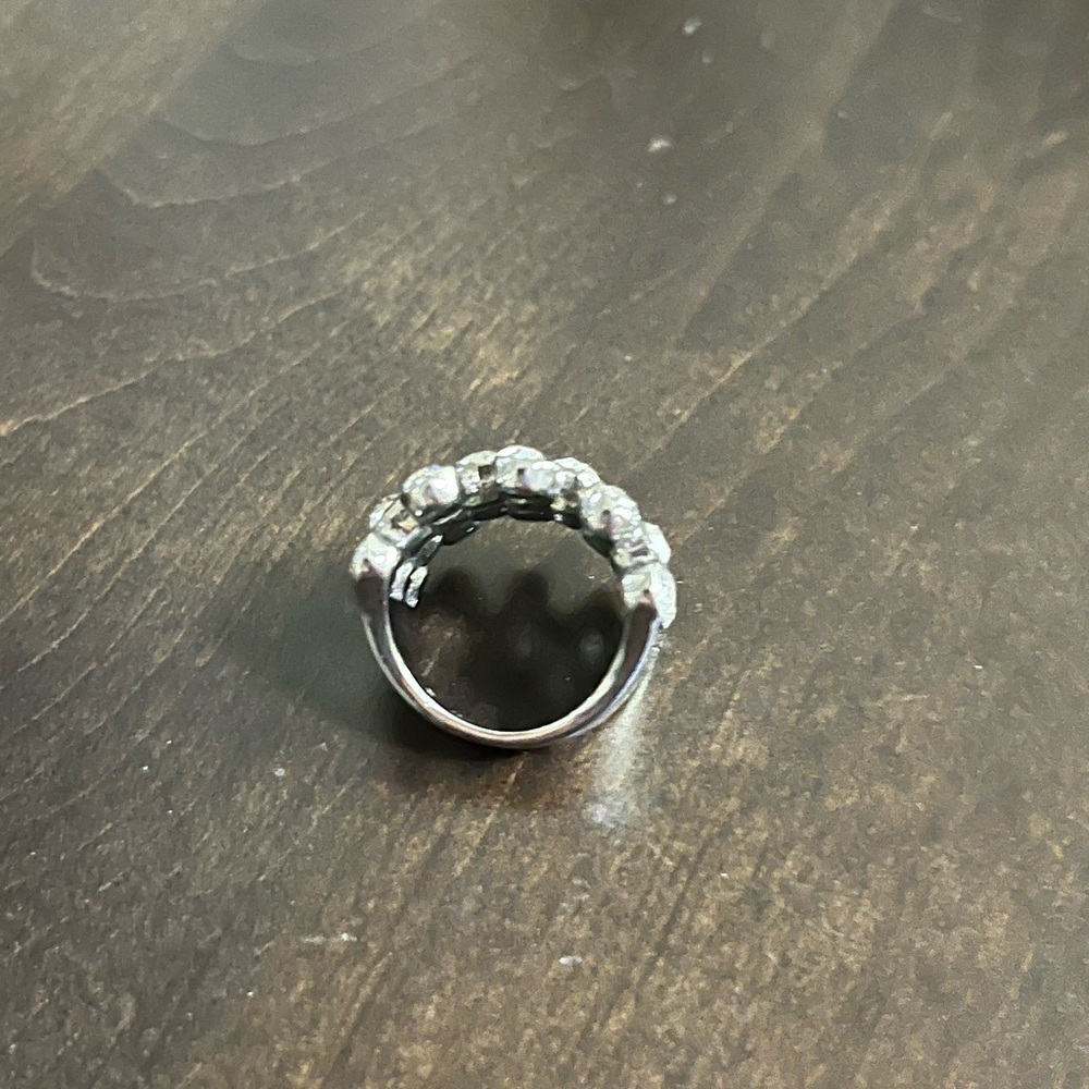 Ann Taylor Silver Rhinestone Cluster Ring - Picture 6 of 6